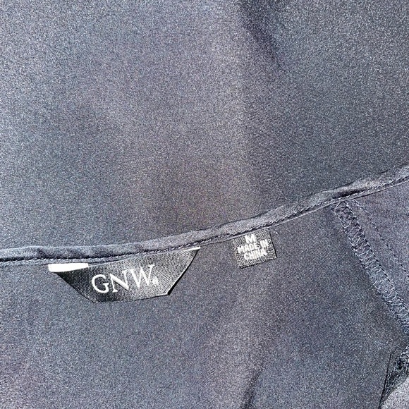 GNW silk black sleeveless blouse - Picture 9 of 10